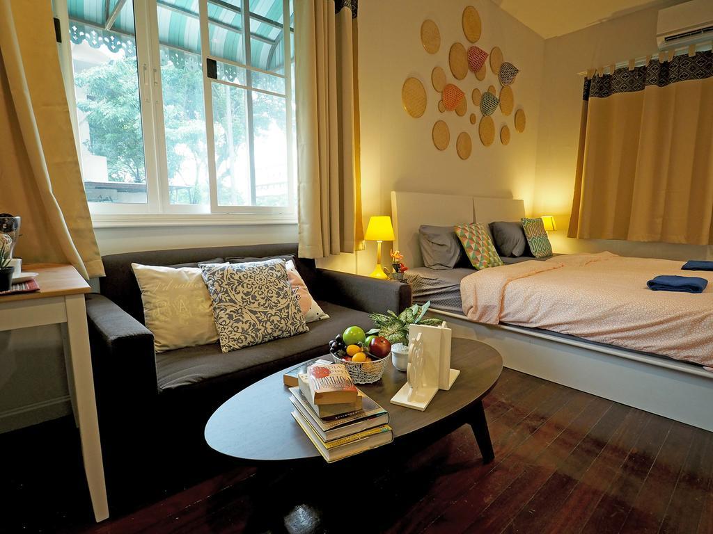 The Serene House Bangkok Extérieur photo