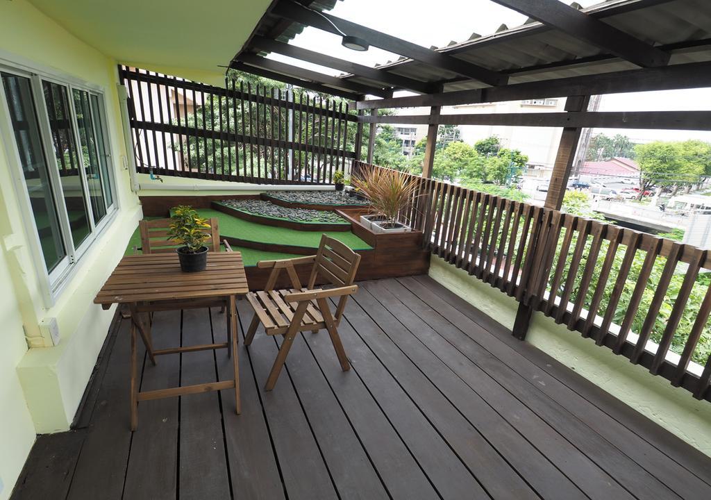 The Serene House Bangkok Extérieur photo